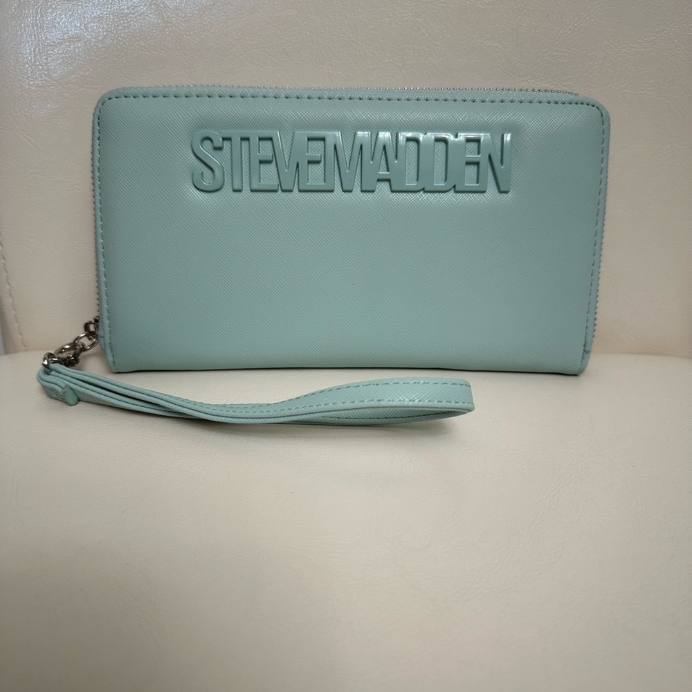 Steve Madden Mint Green Wallet